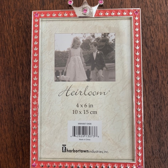 Vintage Princess Crown Heirloom Photo Frame, 4x6 - Picture 3 of 8